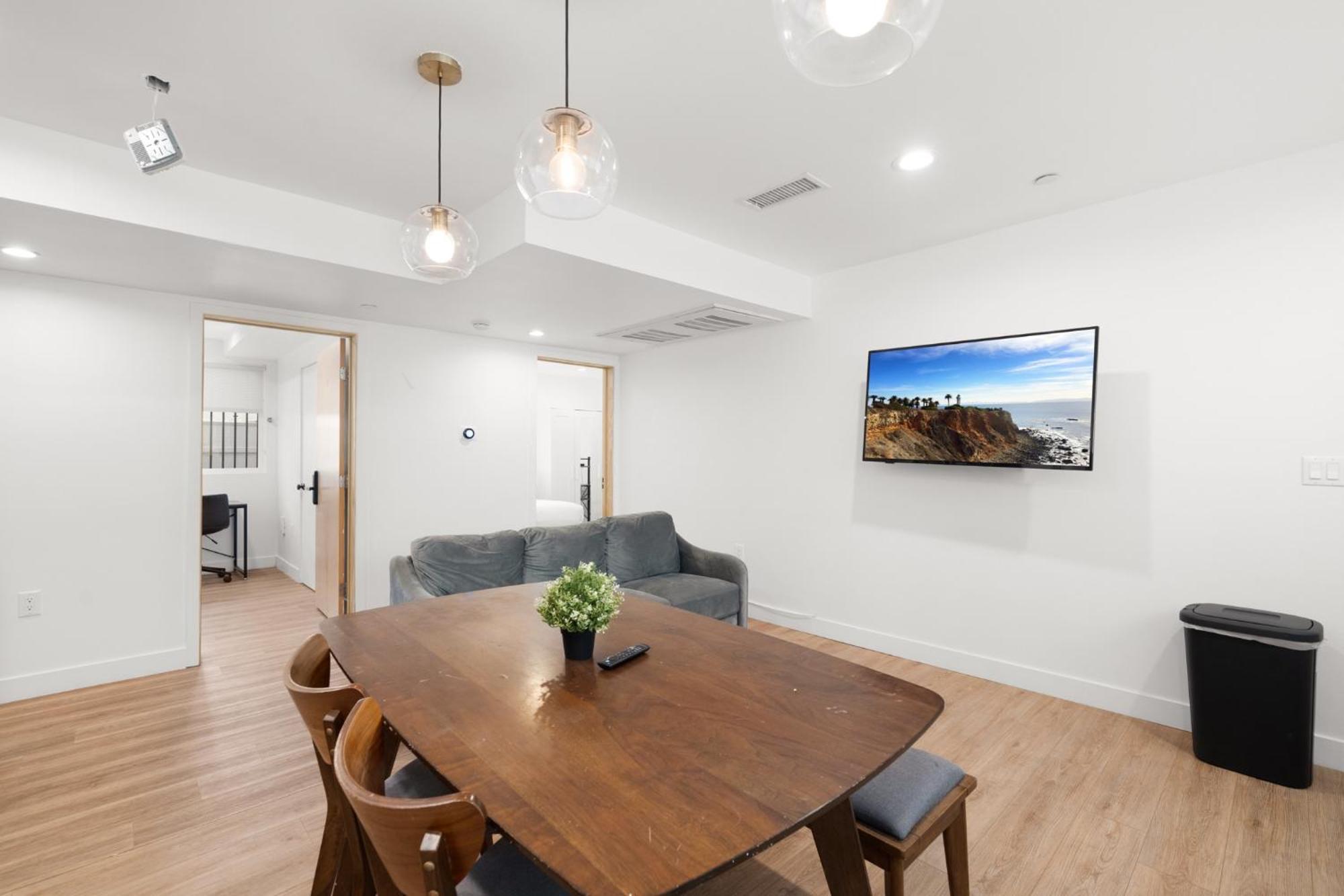 Perfect Location Near Usc, 1Bedroom With Shared Access Los Angeles Exterior foto