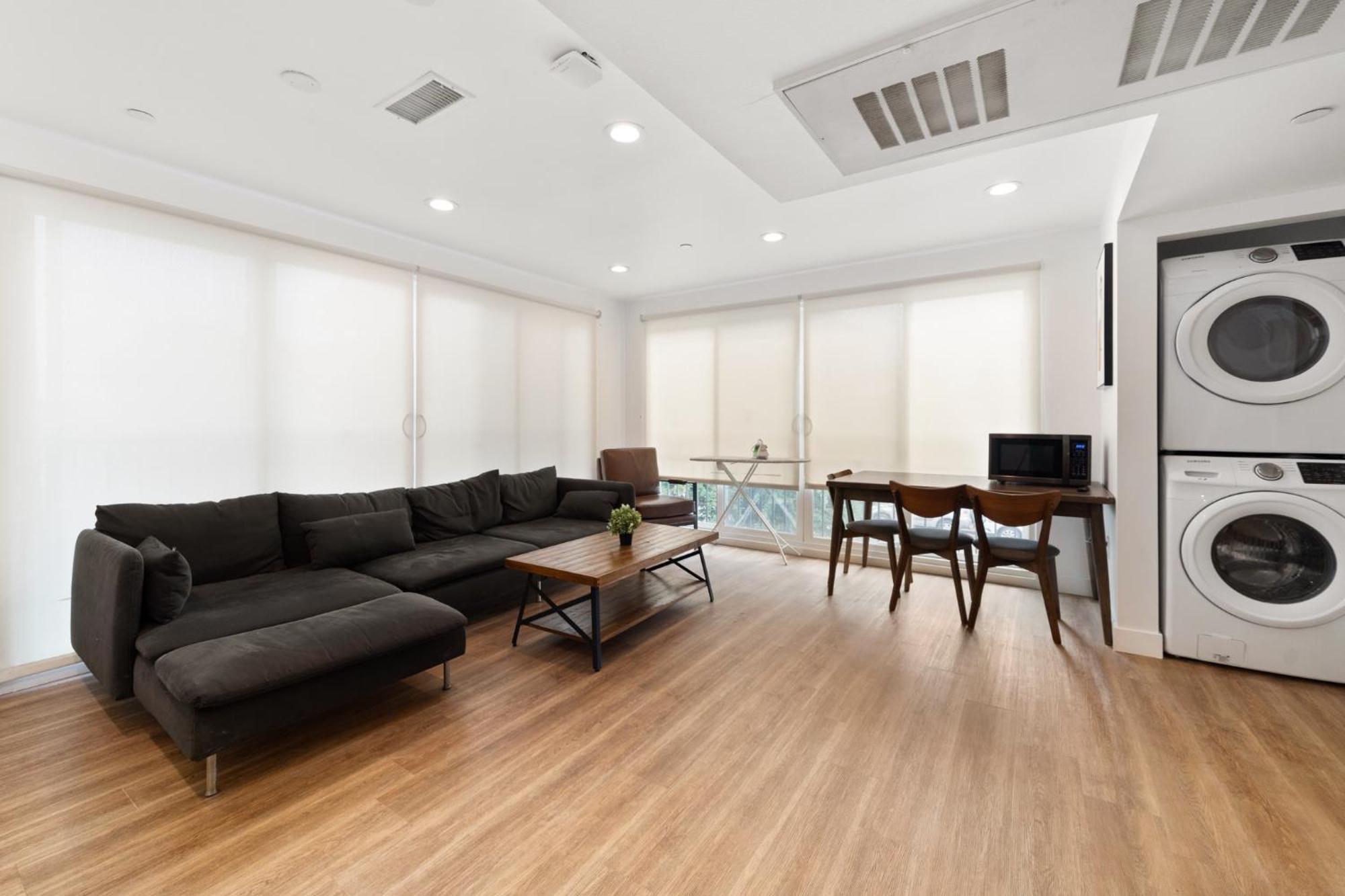 Perfect Location Near Usc, 1Bedroom With Shared Access Los Angeles Exterior foto